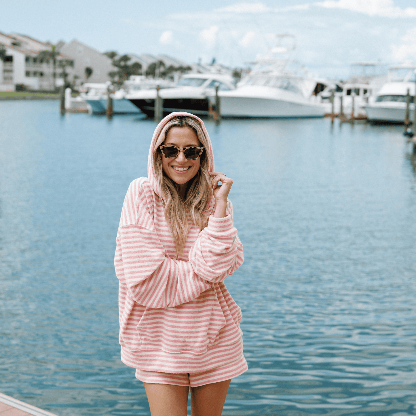Flamingo_Hoodie